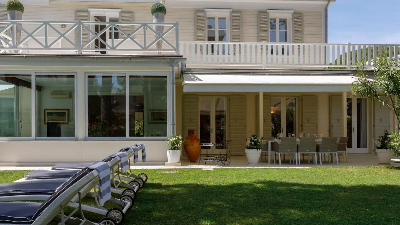 Villa Guidi 10 Emma Villas Milano Marittima